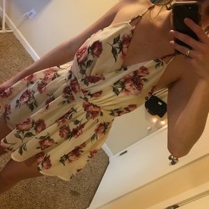 Summery romper, backless